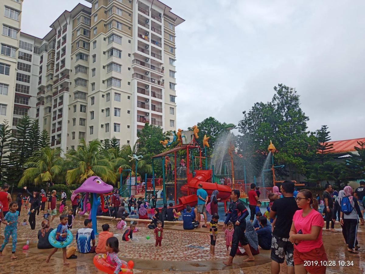 B Lagoon Muslim Apartment Malacca 外观 照片