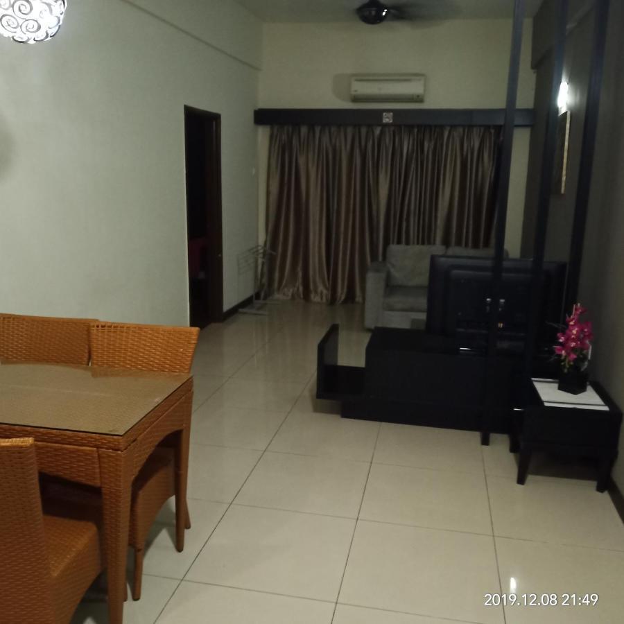 B Lagoon Muslim Apartment Malacca 外观 照片